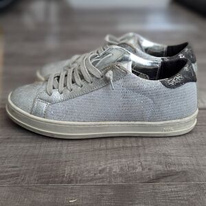 P448 John Sneakers